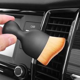 Multi-Purpose Soft Fur Car Interior Brush – Gently Clean Vents, Dashboards & Dusty Surfaces
