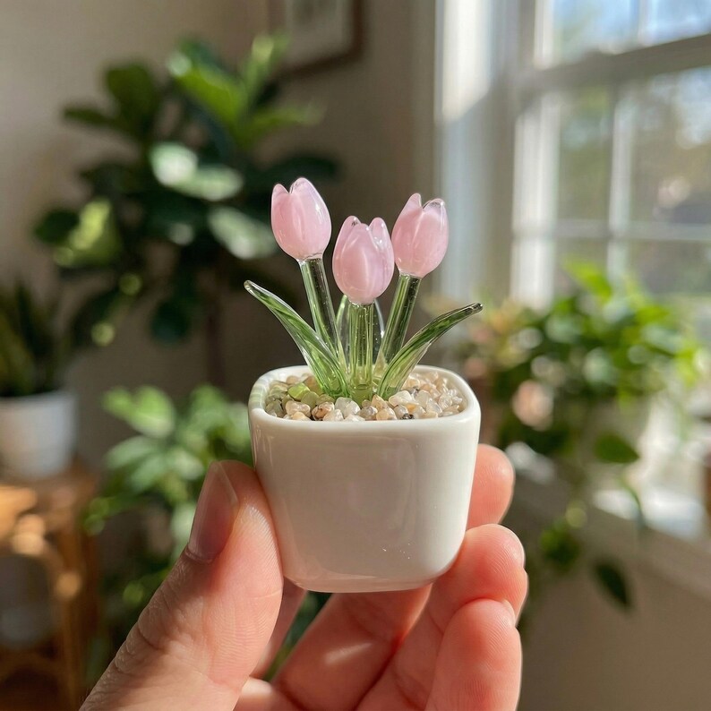 Glass Everlasting Tulips